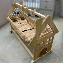 گهواره ی مدل کلبه