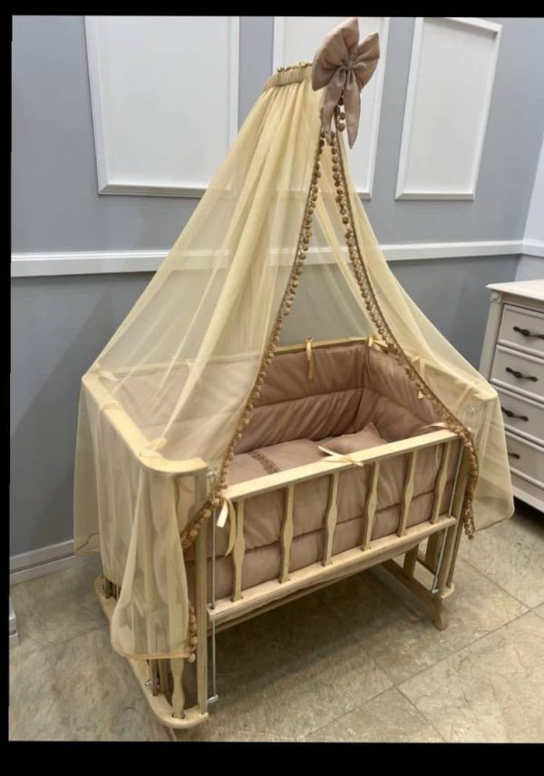 تخت و گهواره فرشته