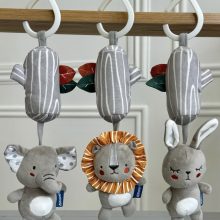 عروسک آویز زنگوله ای